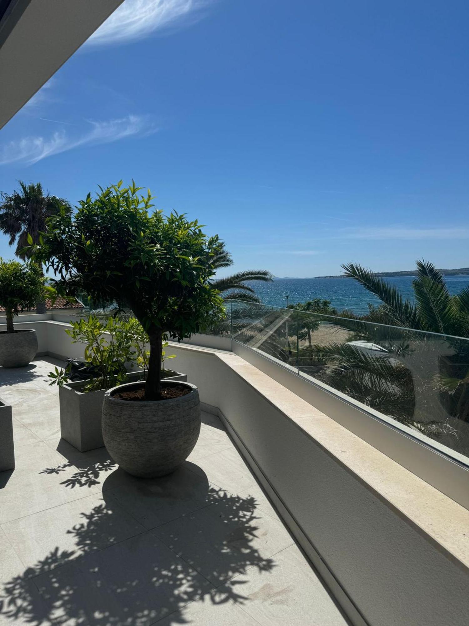 Apartments Dernaj Вир Екстер'єр фото