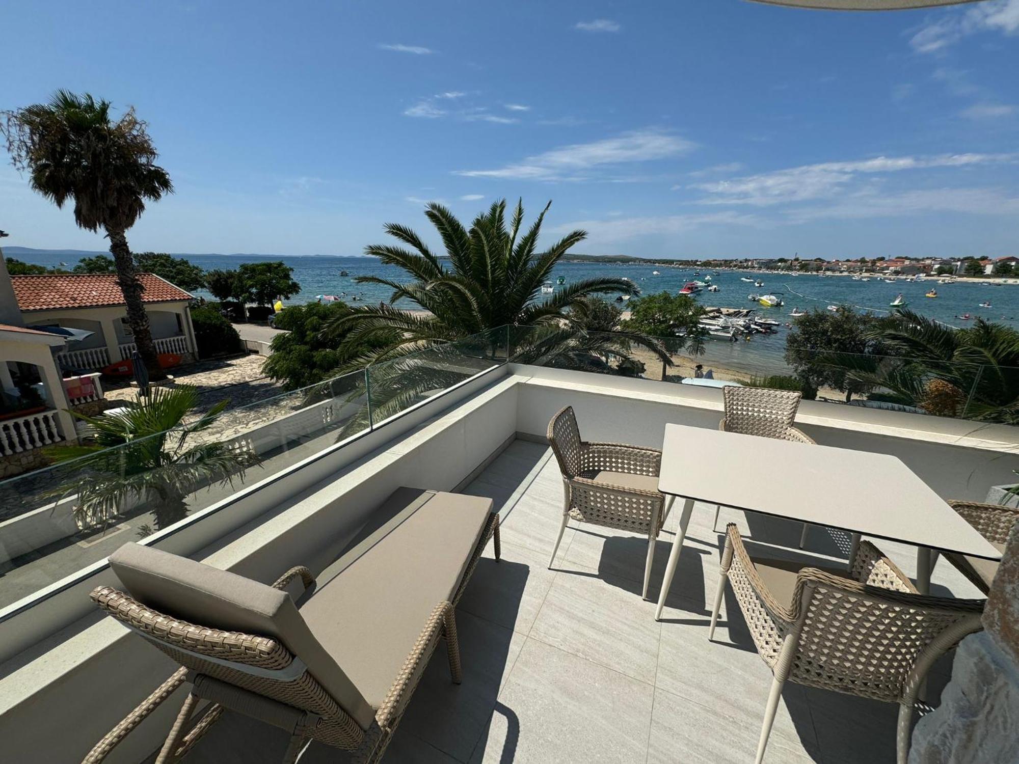 Apartments Dernaj Вир Екстер'єр фото