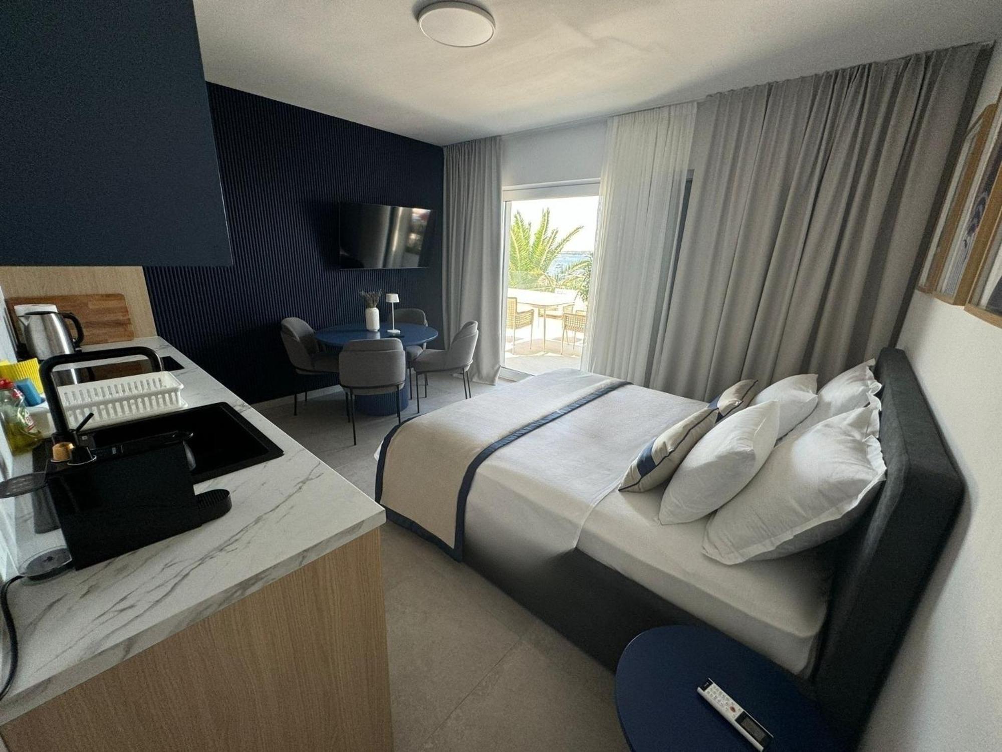 Apartments Dernaj Вир Екстер'єр фото